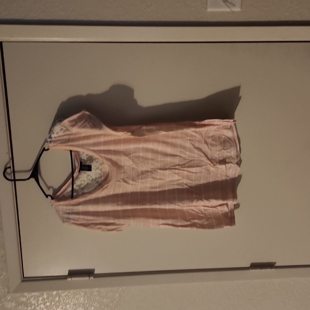 Woman's top